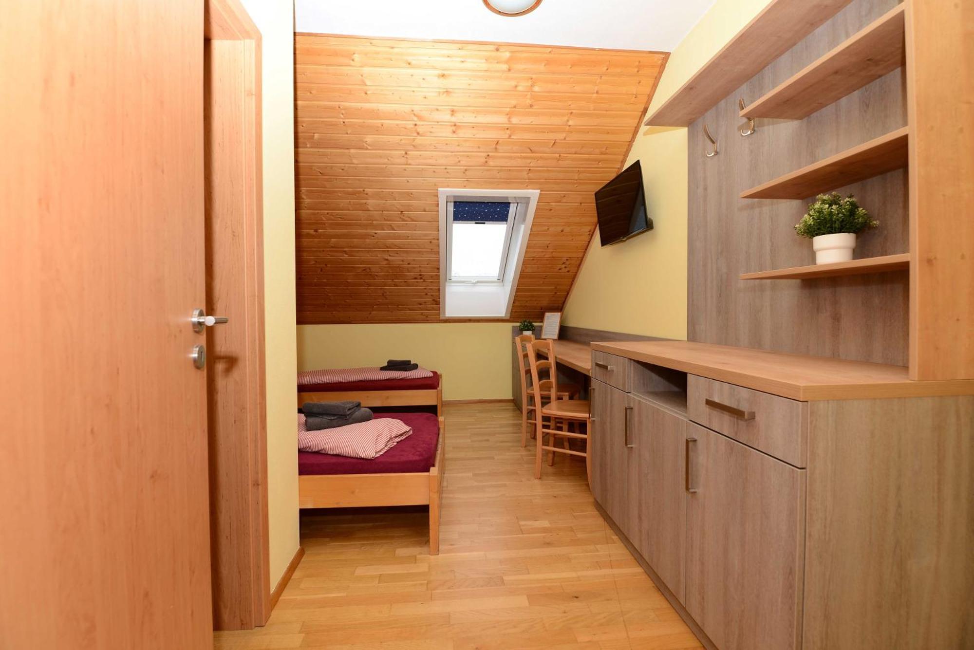 Podvesky Mlyn Hotel Tlumacov Buitenkant foto