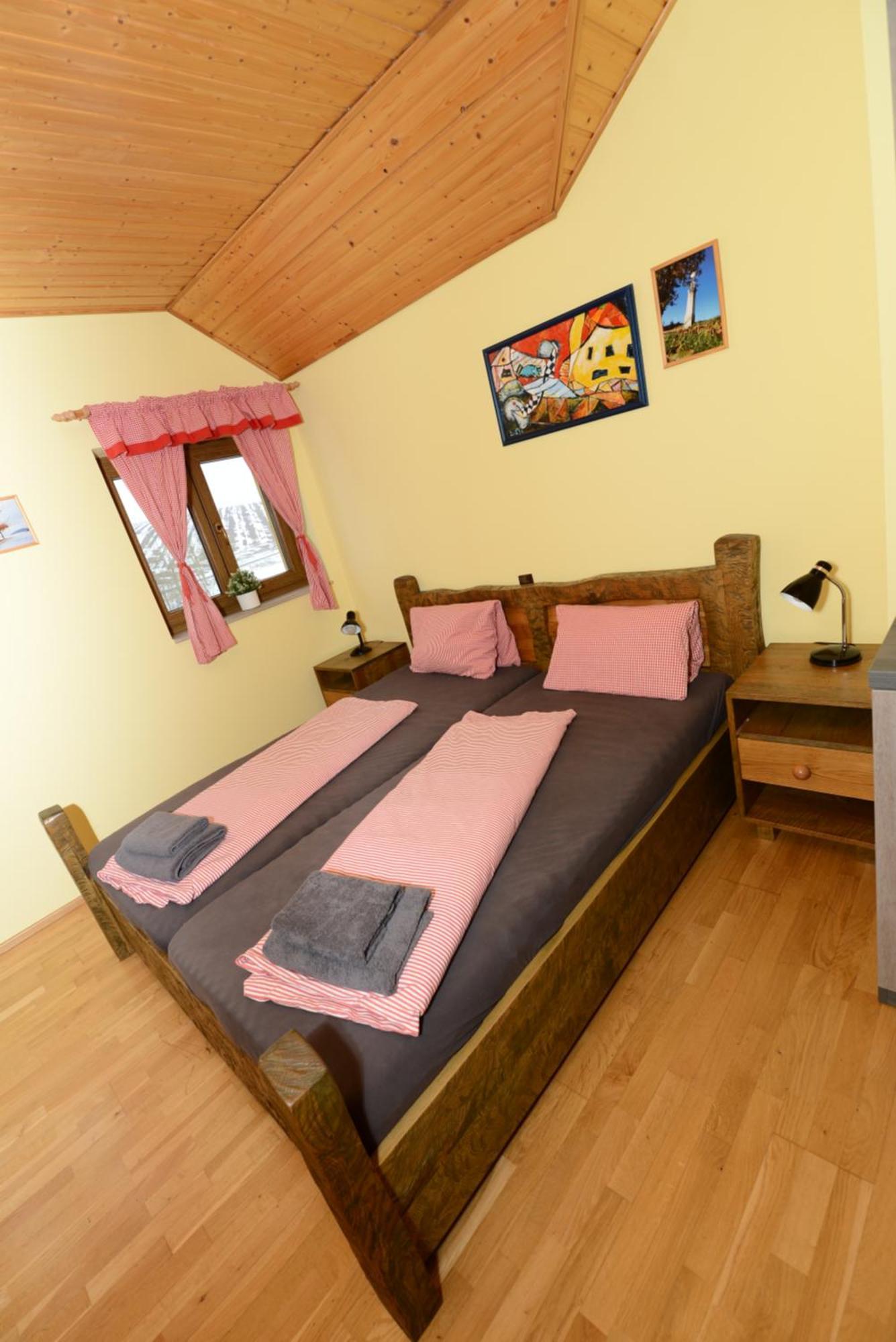 Podvesky Mlyn Hotel Tlumacov Buitenkant foto